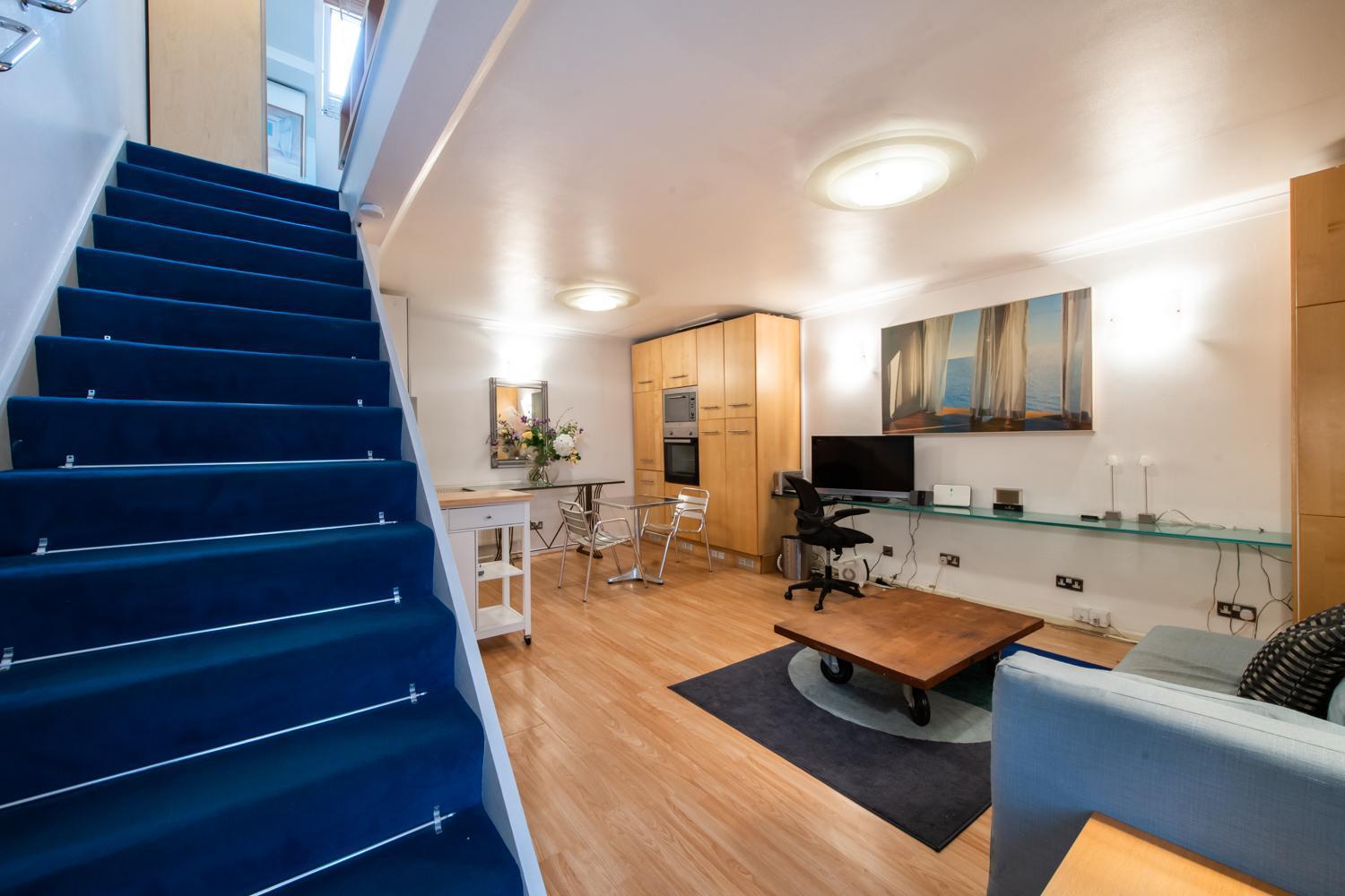 Апартаменты Charming 1Bed In Kings Cross Лондон Экстерьер фото